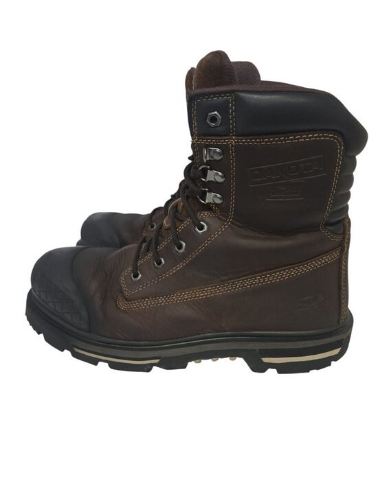 Dakota Men\'s 8\